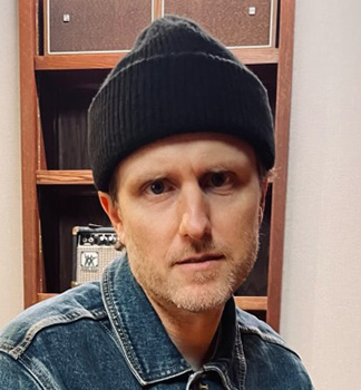 MARK ALAN SCHOOLMEESTERS